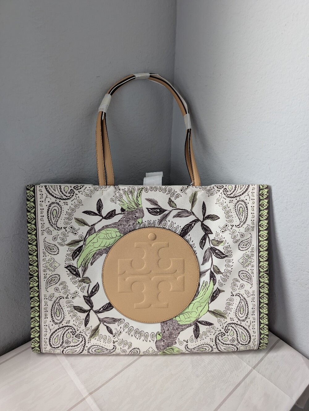 NWT Authentic Tory Burch Ella Large Printed Nylon Tote In Mint Cockatoo
